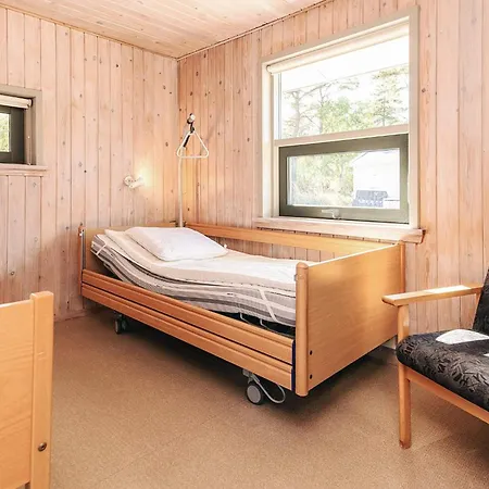 Semesterbostad 4 Person In *